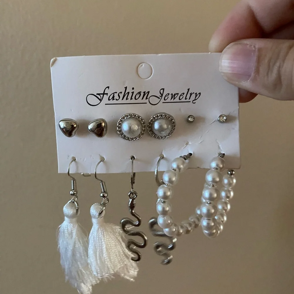 NEW silver fashion jewelry set